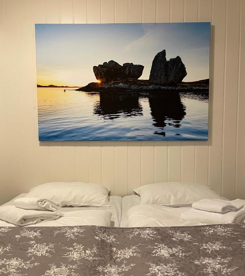 Valldal Fjord Lodge B&B エクステリア 写真