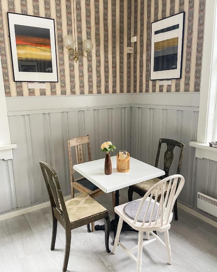 Valldal Fjord Lodge B&B エクステリア 写真